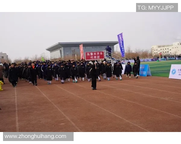 吐鲁番足球队崛起之路与国家足球明星的辉煌成就探讨 吐鲁番足球队崛起之路与国家足球明星的辉煌成就探讨