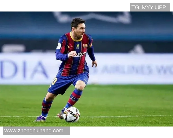 足球明星独特踢球姿势的精彩瞬间展示与解析 足球明星独特踢球姿势的精彩瞬间展示与解析