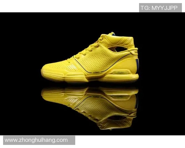 篮球明星雨鞋时尚搭配解析与精选图片展示